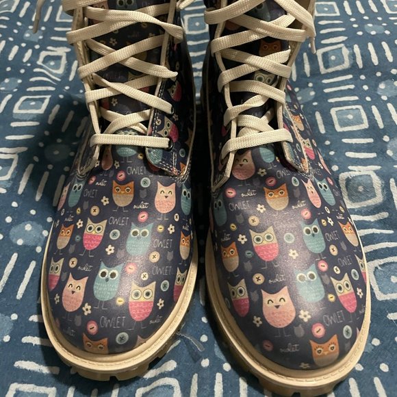 Streetfly Vegan Leather Navy Blue Owl Boot - Picture 2 of 2